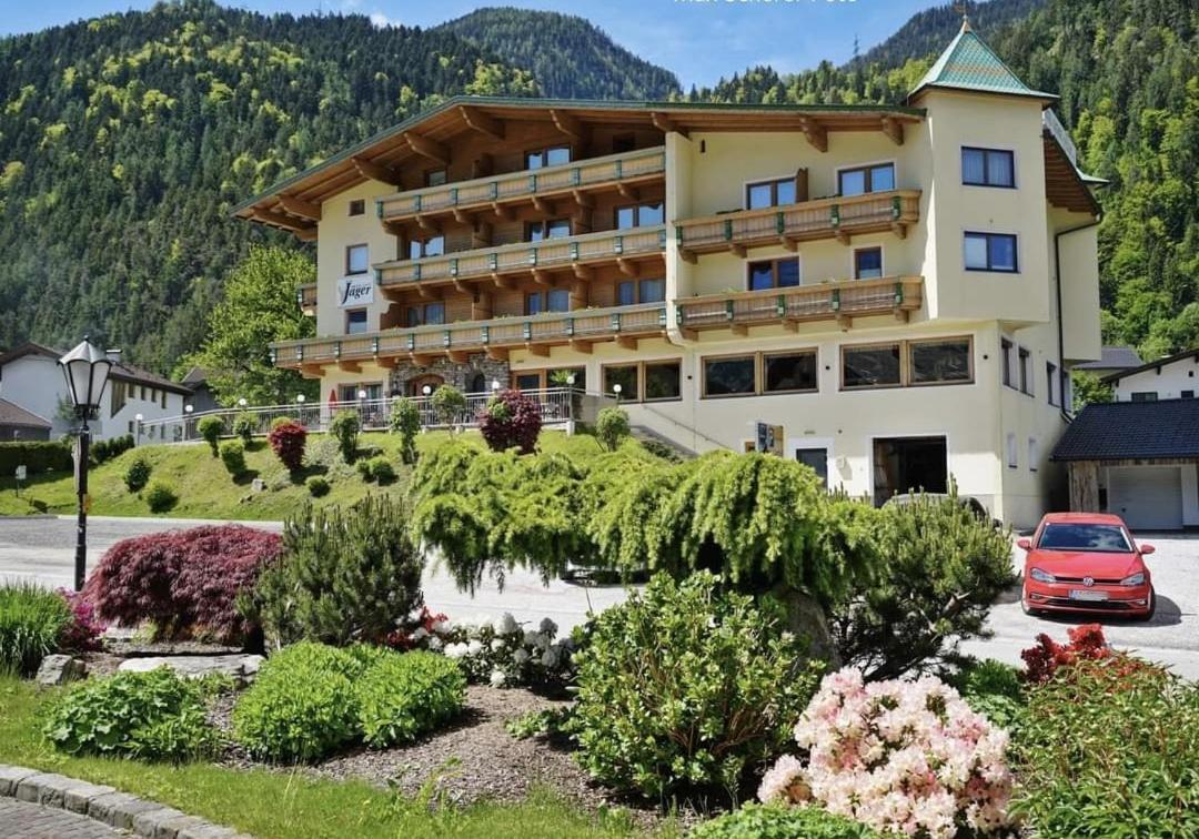 Hotel Gasthof Jaeger Zillertal Шлиттерс Экстерьер фото