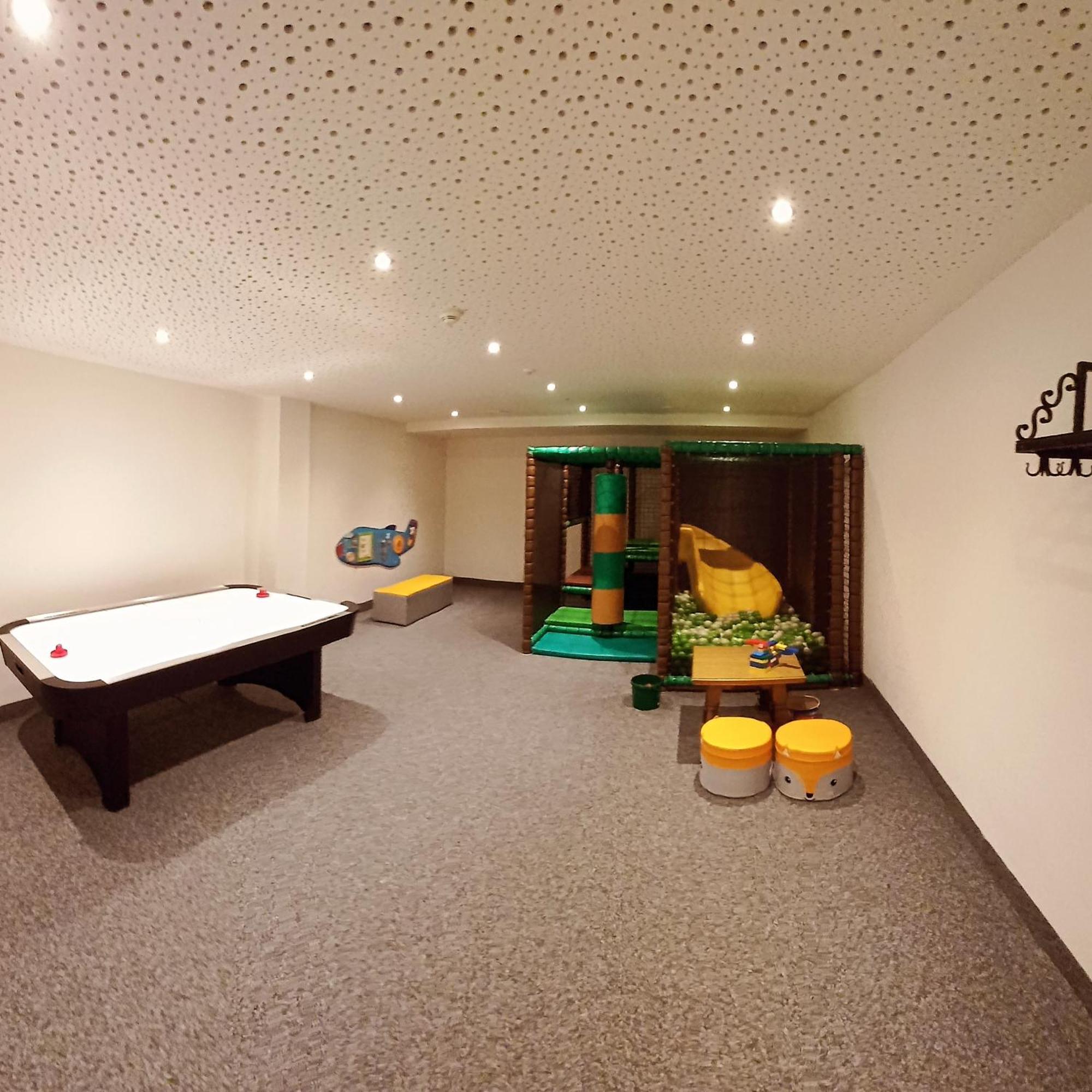 Hotel Gasthof Jaeger Zillertal Шлиттерс Экстерьер фото