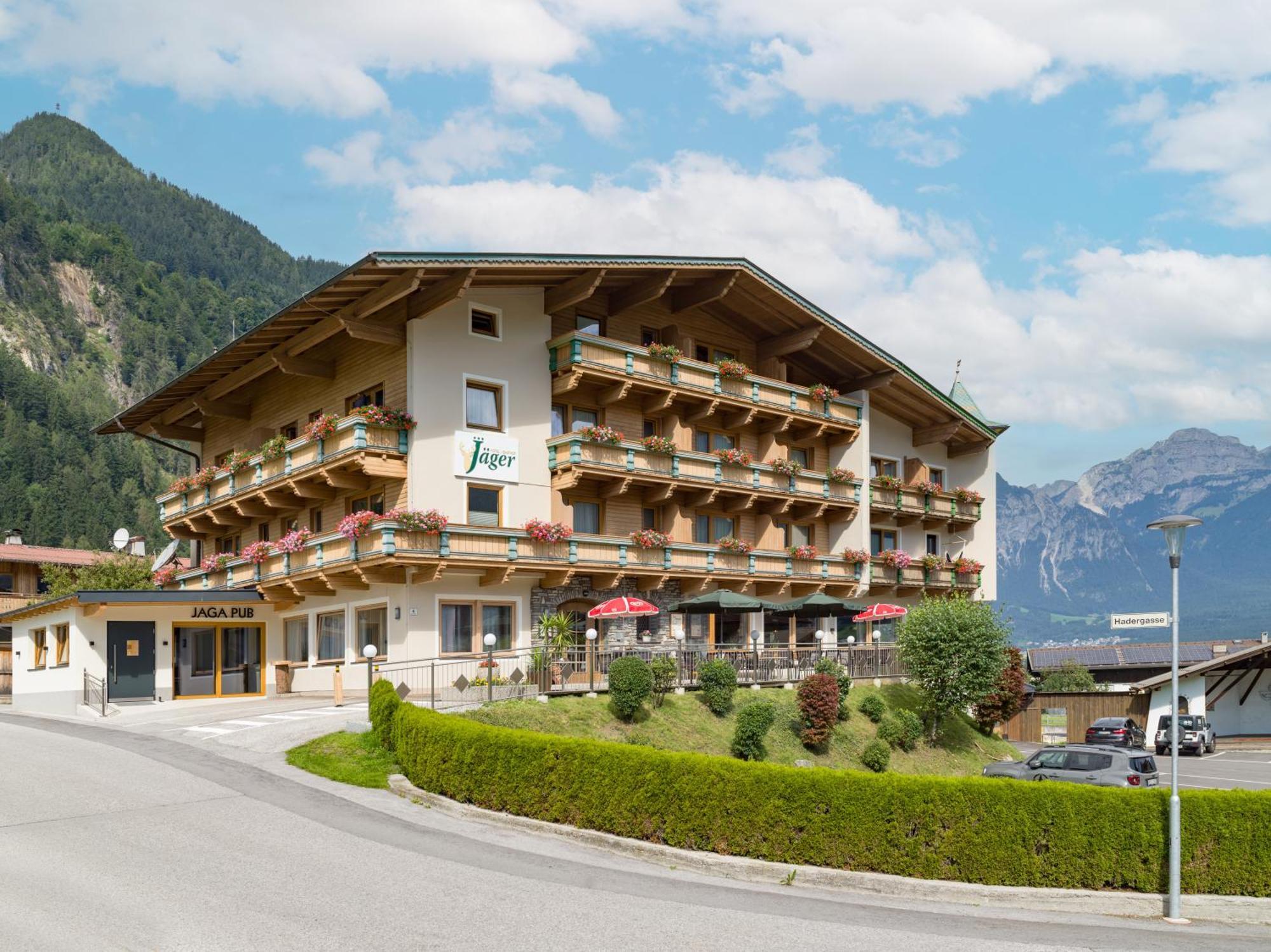 Hotel Gasthof Jaeger Zillertal Шлиттерс Экстерьер фото