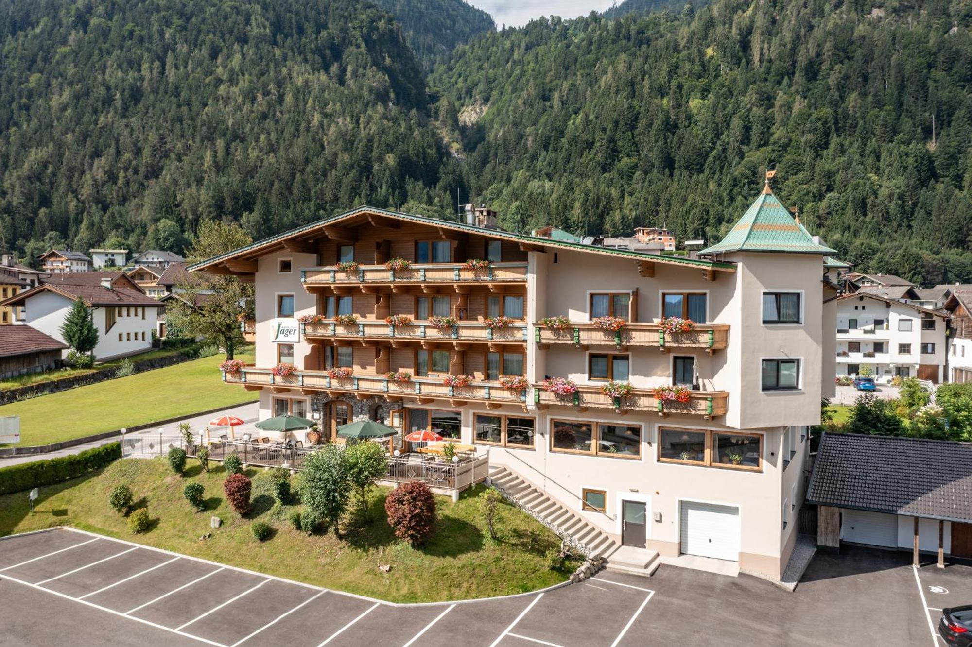 Hotel Gasthof Jaeger Zillertal Шлиттерс Экстерьер фото
