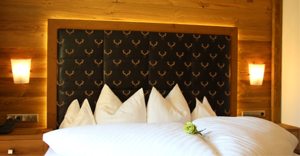 Hotel Gasthof Jaeger Zillertal Шлиттерс Экстерьер фото