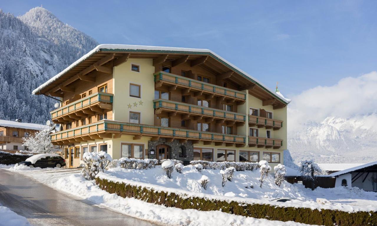 Hotel Gasthof Jaeger Zillertal Шлиттерс Экстерьер фото